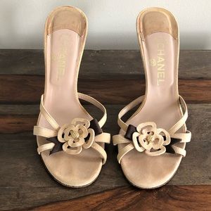 CHANEL Suede Sandal - Size: EU 39.5